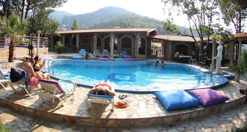 Atillas Getaway Selçuk Buitenkant foto