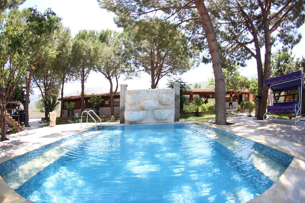 Atillas Getaway Selçuk Buitenkant foto