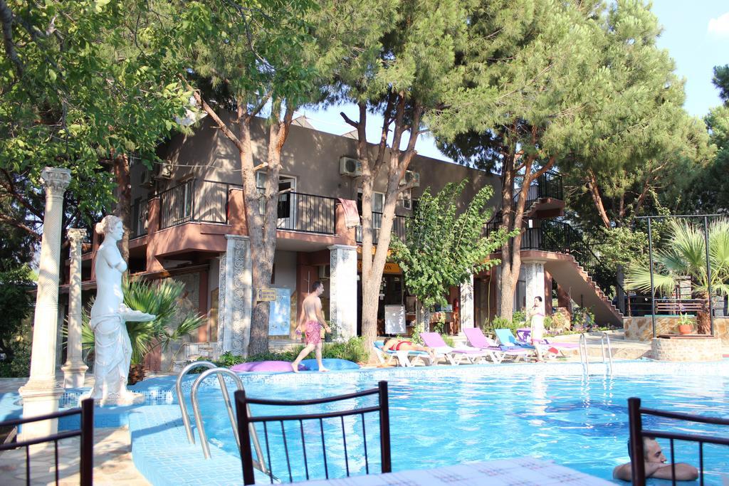 Atillas Getaway Selçuk Buitenkant foto